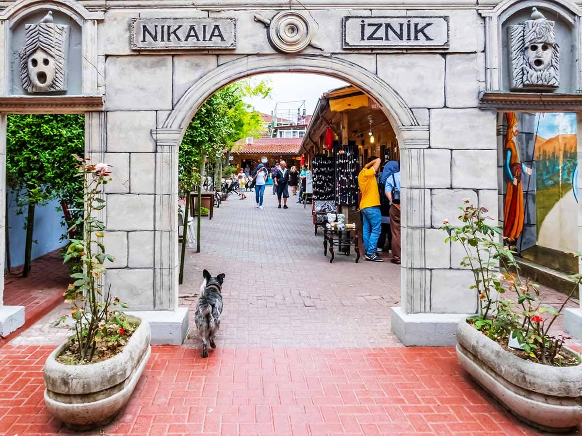 Surların Ardındaki Hikaye: İZNİK